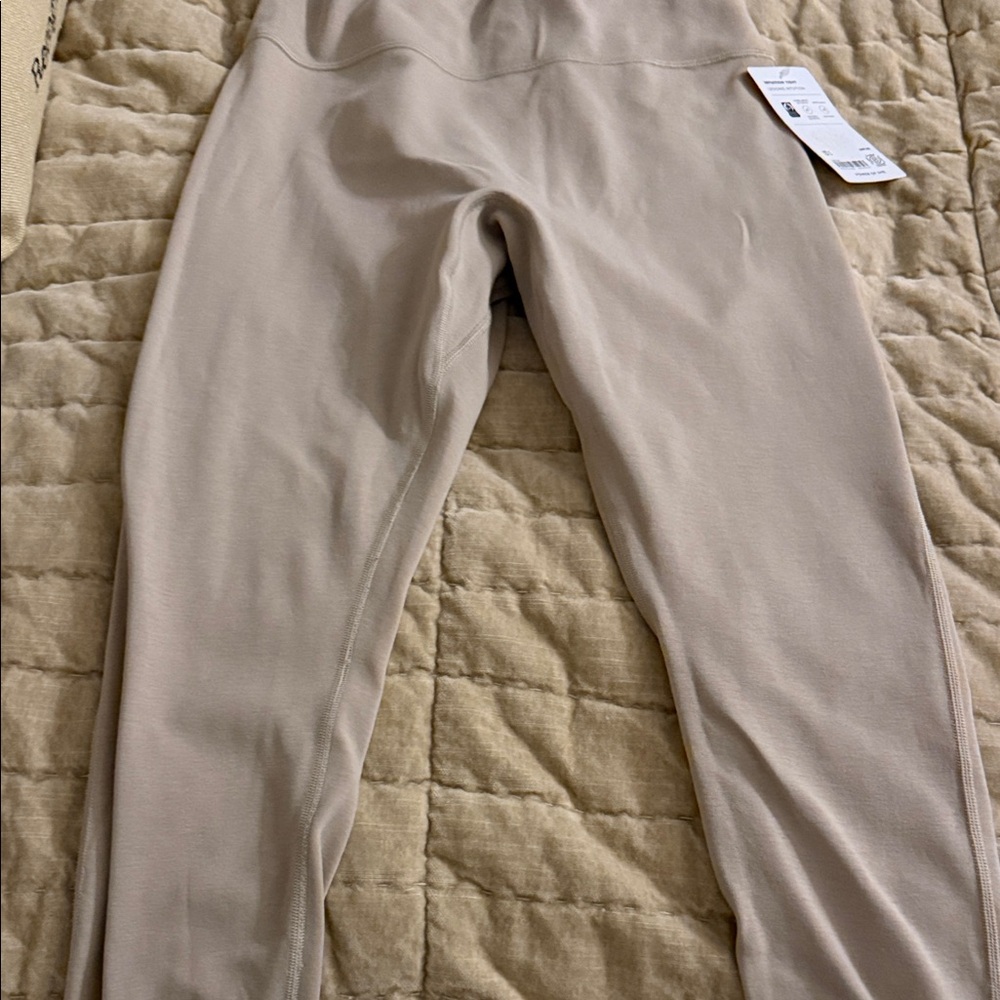 Athleta women Neutral Beige Leggings - Comfortable Everyday Bottoms